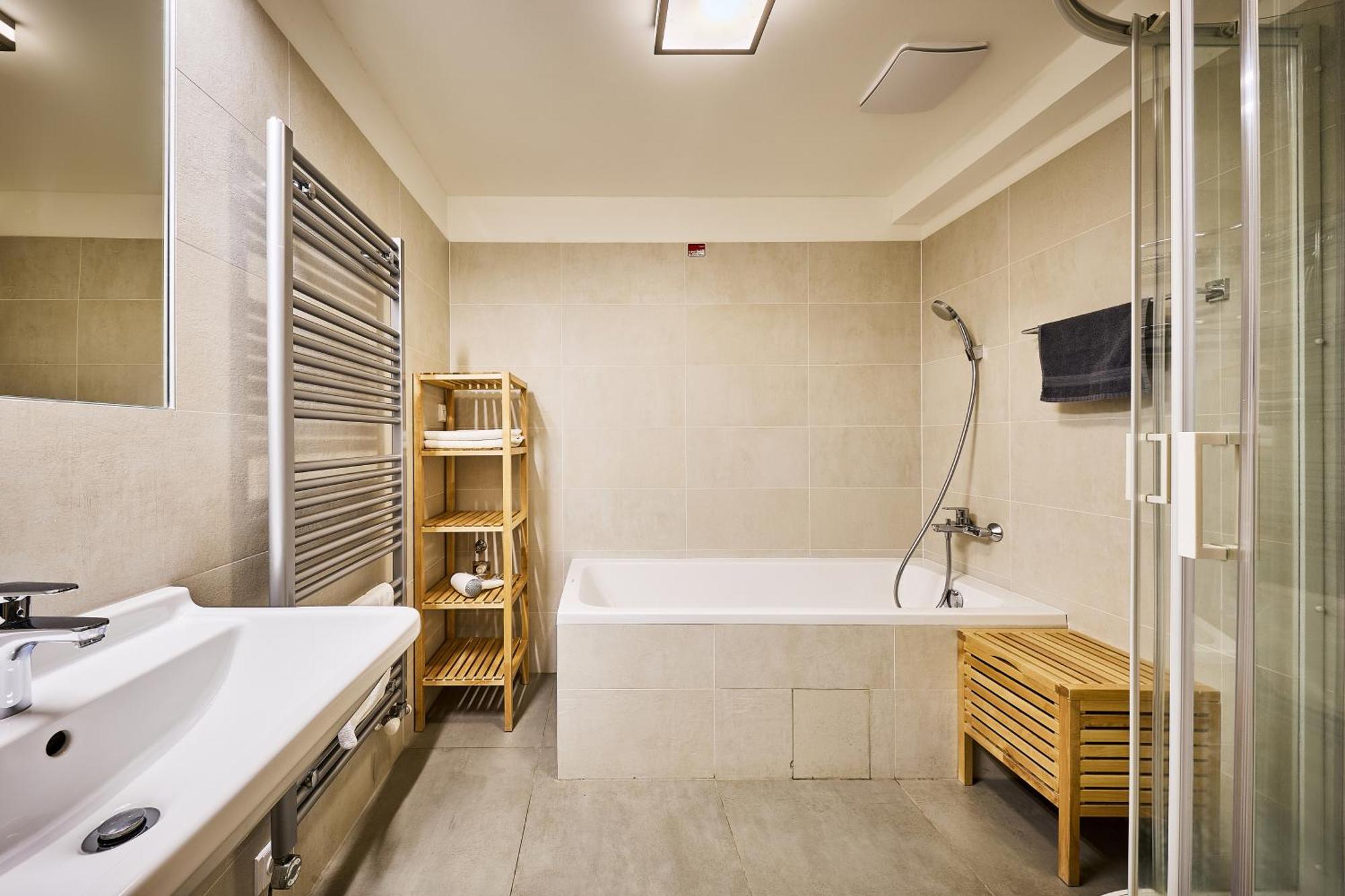 Aparthotel Kovarna Residence เปตส์ปอตสเนซโค ภายนอก รูปภาพ