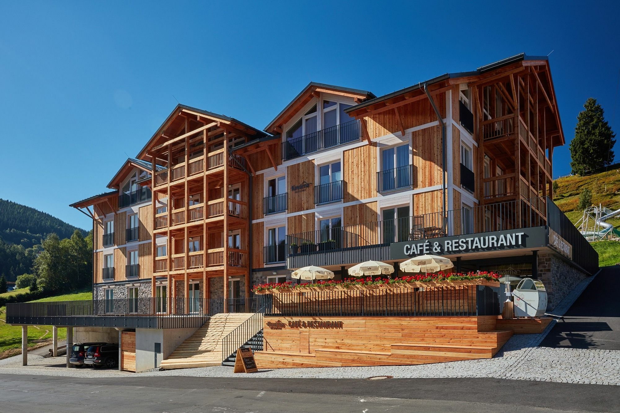 Aparthotel Kovarna Residence เปตส์ปอตสเนซโค ภายนอก รูปภาพ