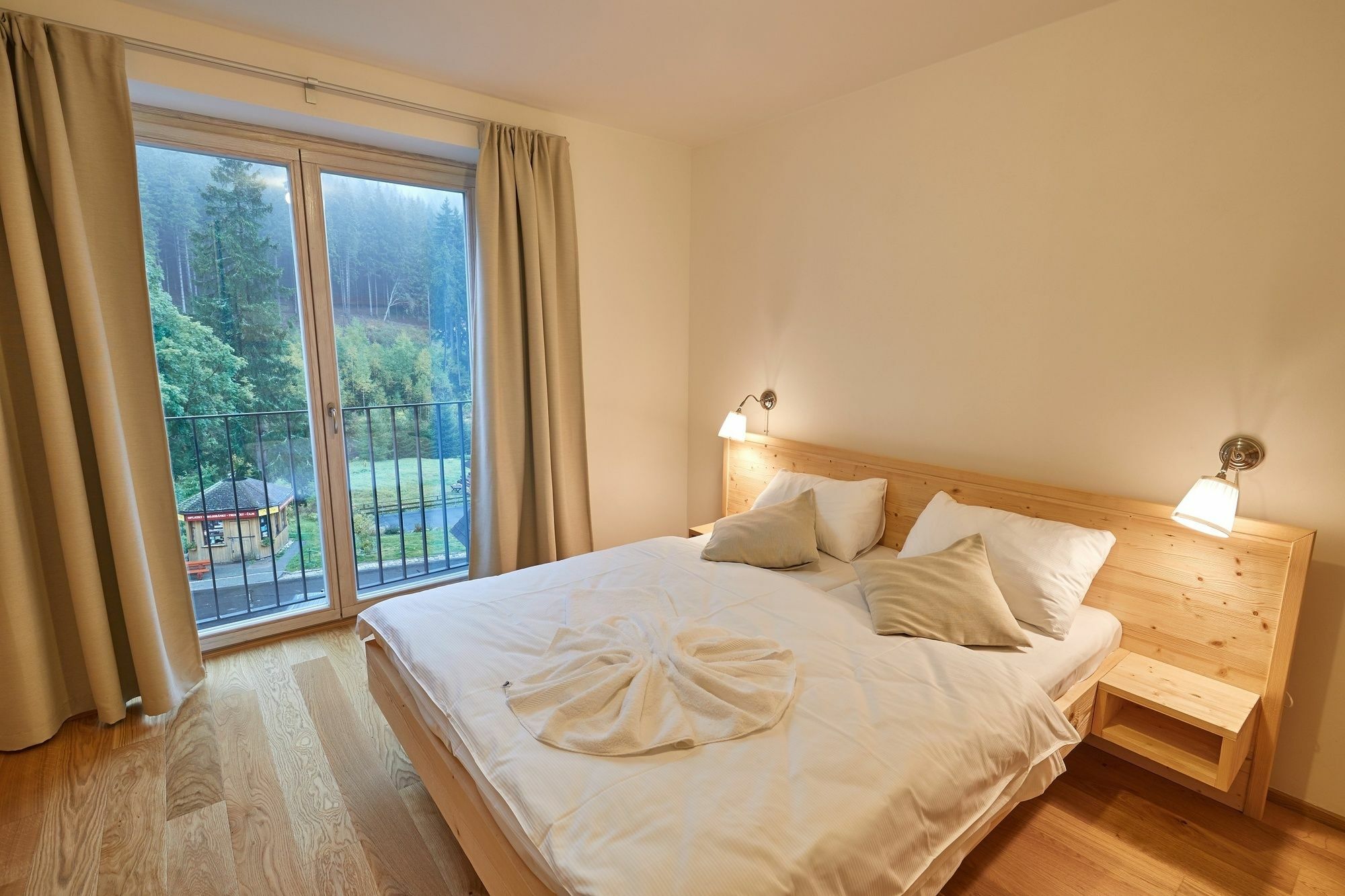 Aparthotel Kovarna Residence เปตส์ปอตสเนซโค ภายนอก รูปภาพ